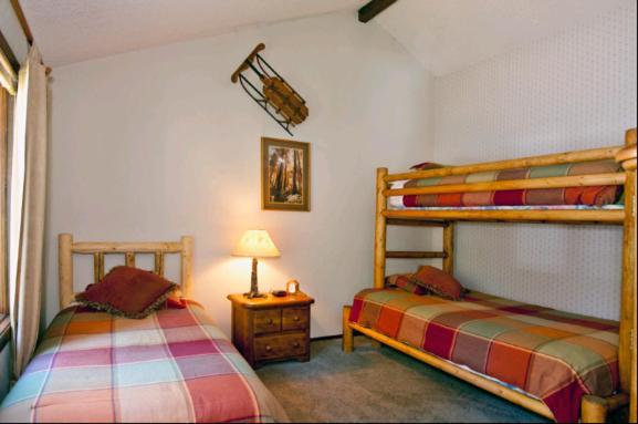 Meadow Ridge Condos By Mammoth Slopes Lodging Mammoth Lakes Ruang foto