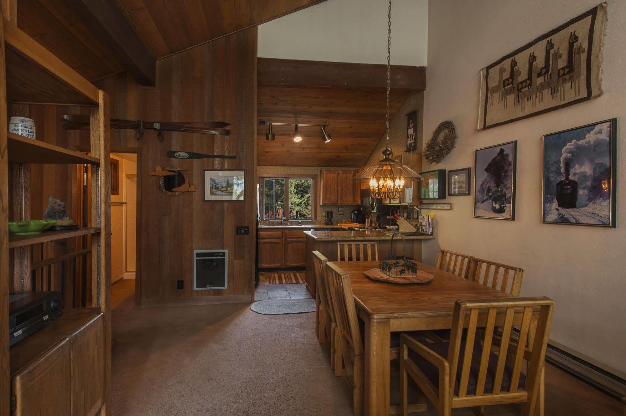 Meadow Ridge Condos By Mammoth Slopes Lodging Mammoth Lakes Bagian luar foto
